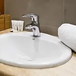 بي&أو ابارتمنتس شلوزيفس *