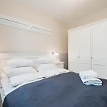بي&أو ابارتمنتس شلوزيفس